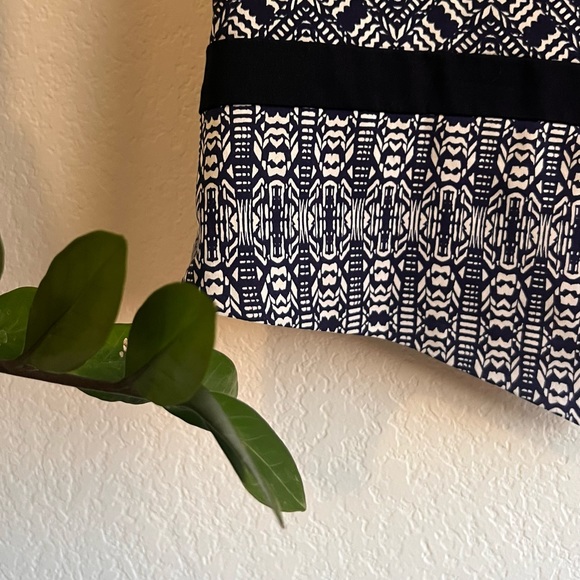 J crew navy blue and white top size XS - Picture 4 of 7